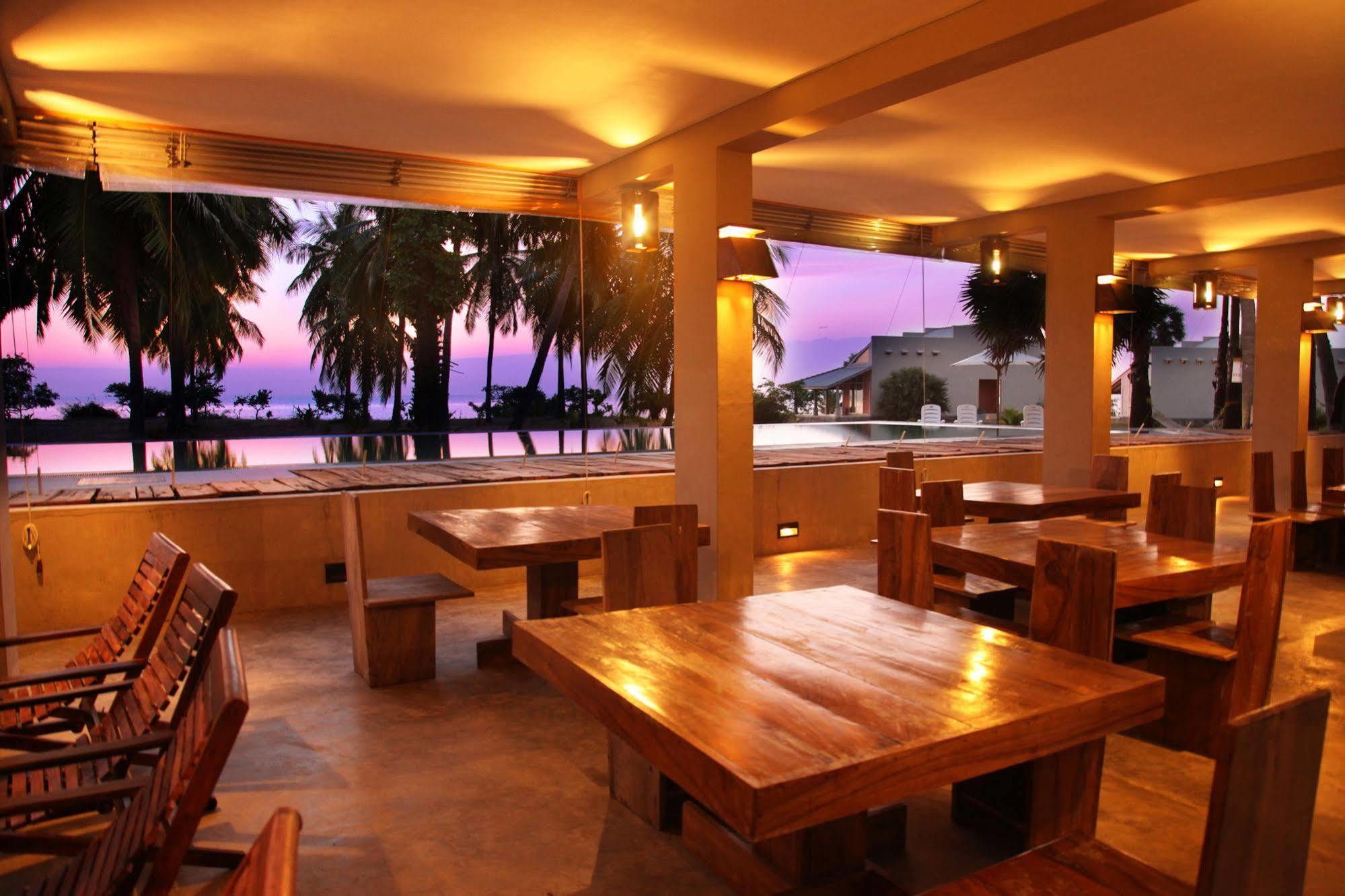 Ruwala Resort Kalkudah Kültér fotó